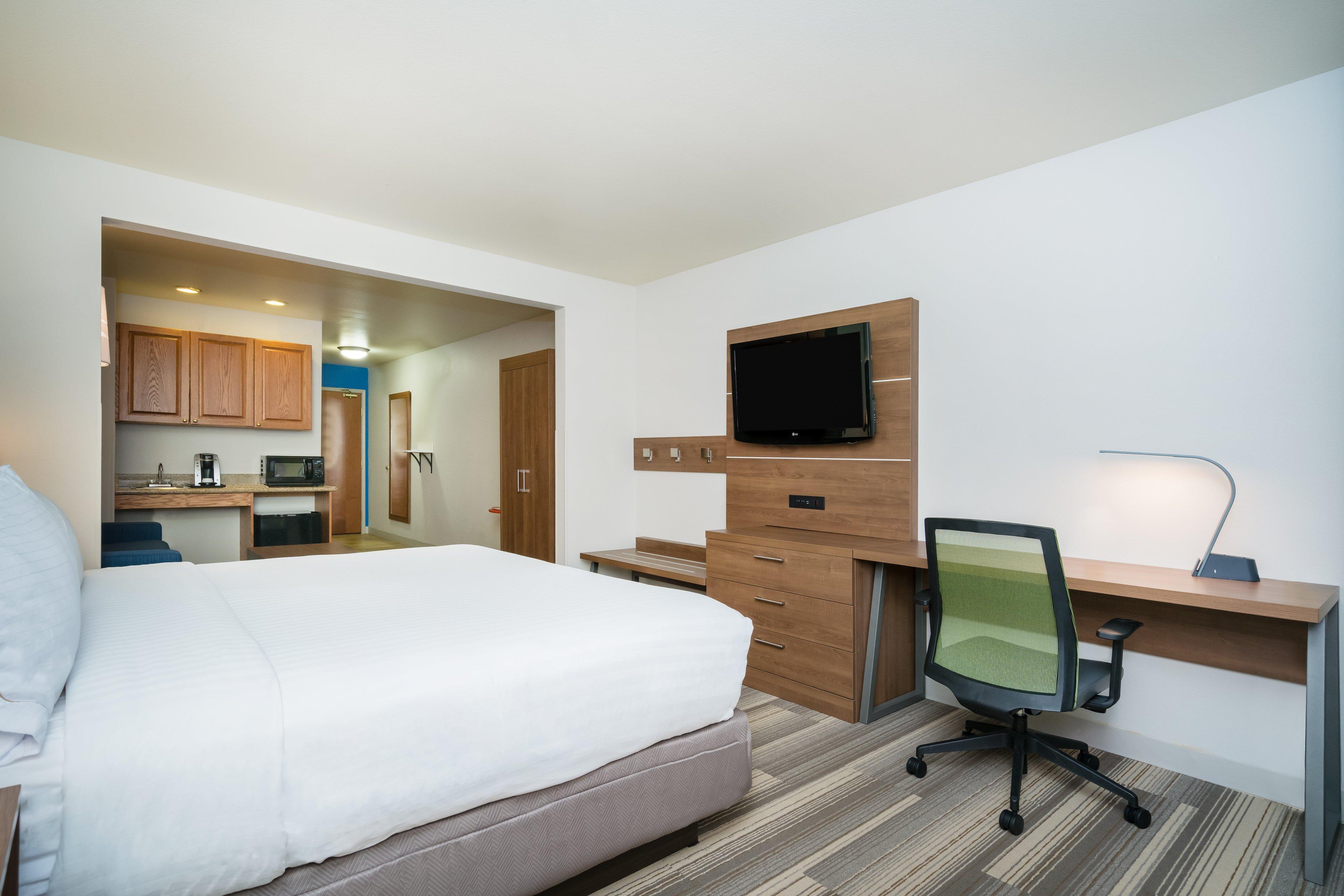 Holiday Inn Express & Suites Rocky Mount Smith Mountain Lake By Ihg Eksteriør billede