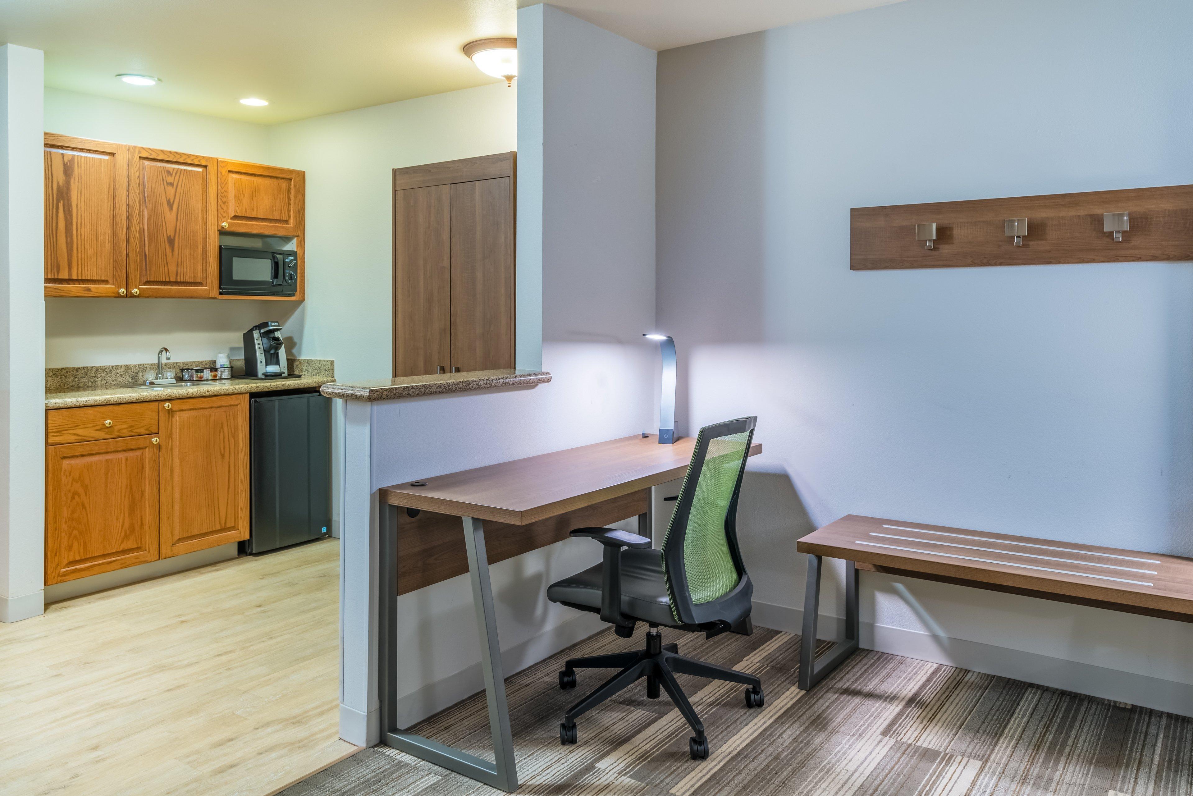 Holiday Inn Express & Suites Rocky Mount Smith Mountain Lake By Ihg Eksteriør billede