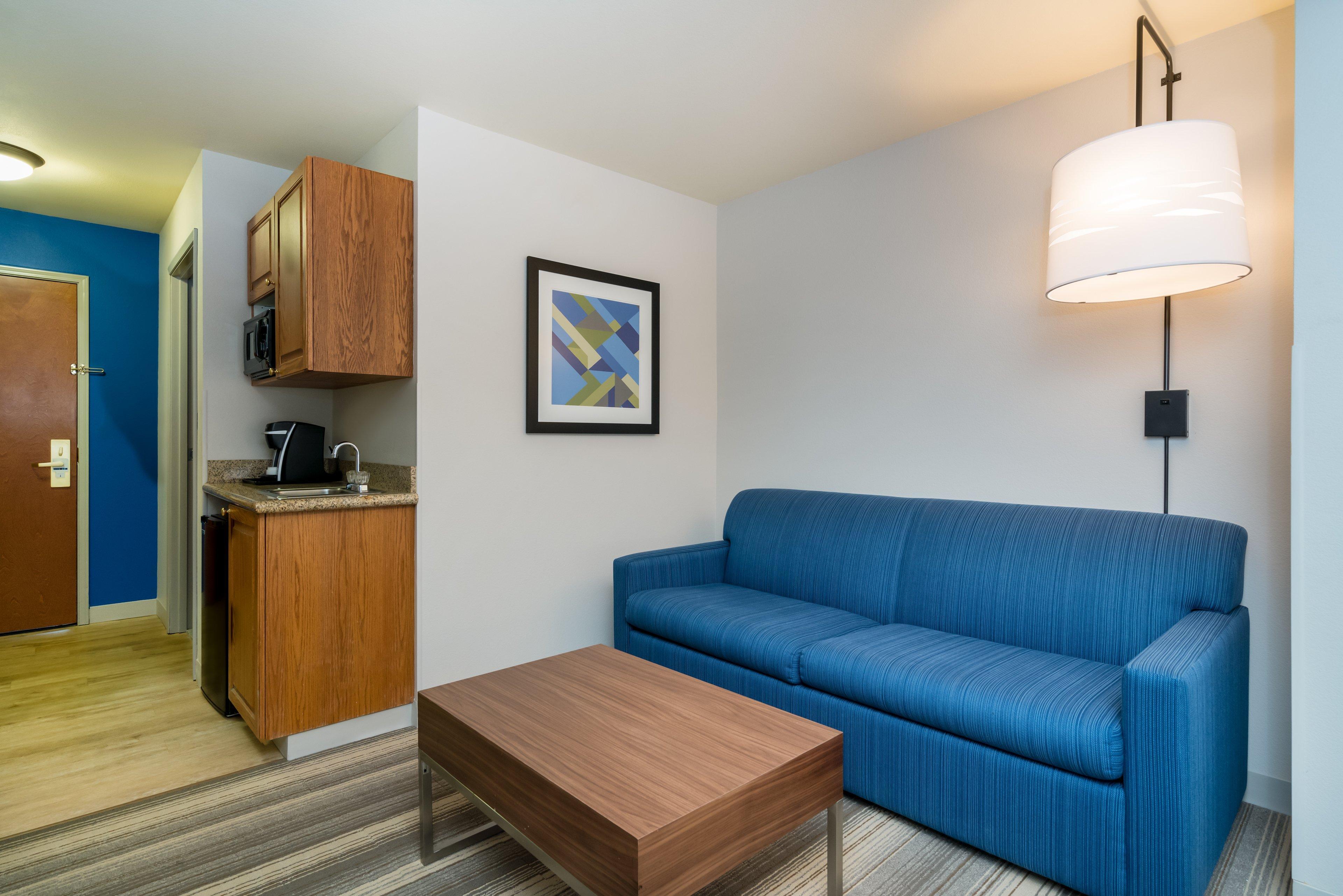 Holiday Inn Express & Suites Rocky Mount Smith Mountain Lake By Ihg Eksteriør billede