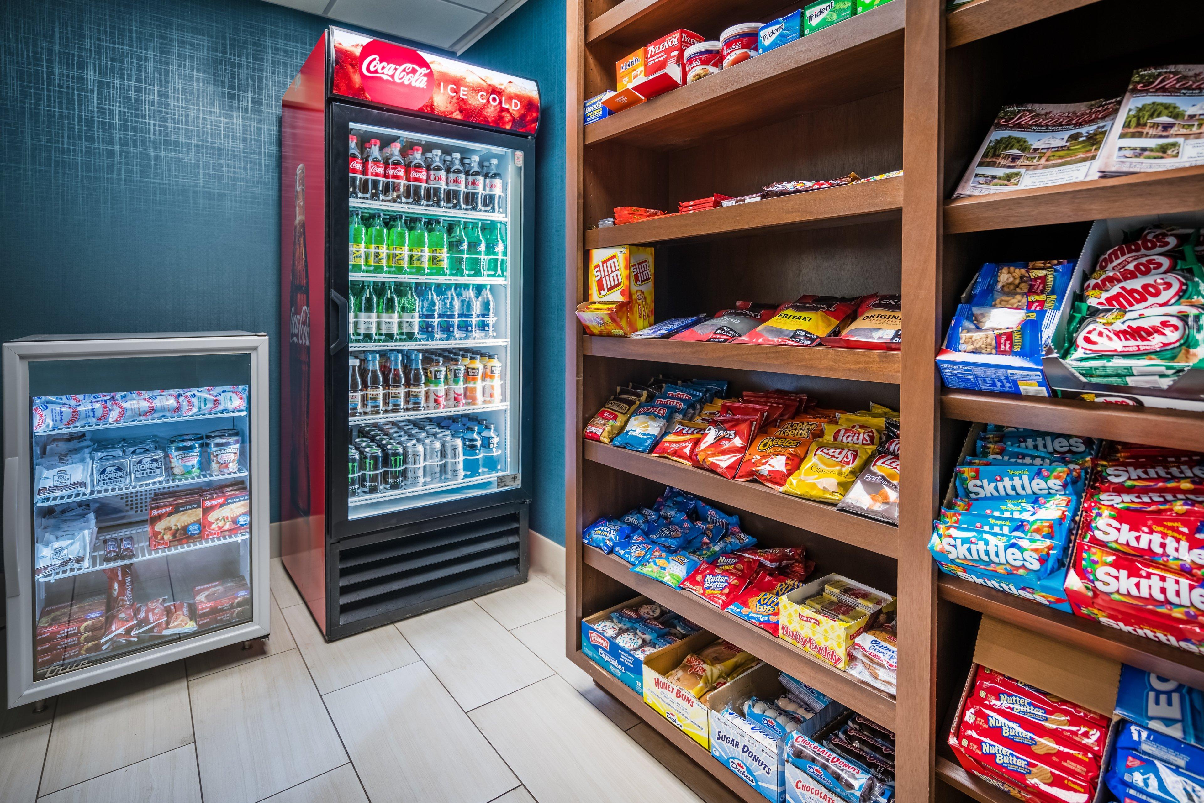 Holiday Inn Express & Suites Rocky Mount Smith Mountain Lake By Ihg Eksteriør billede
