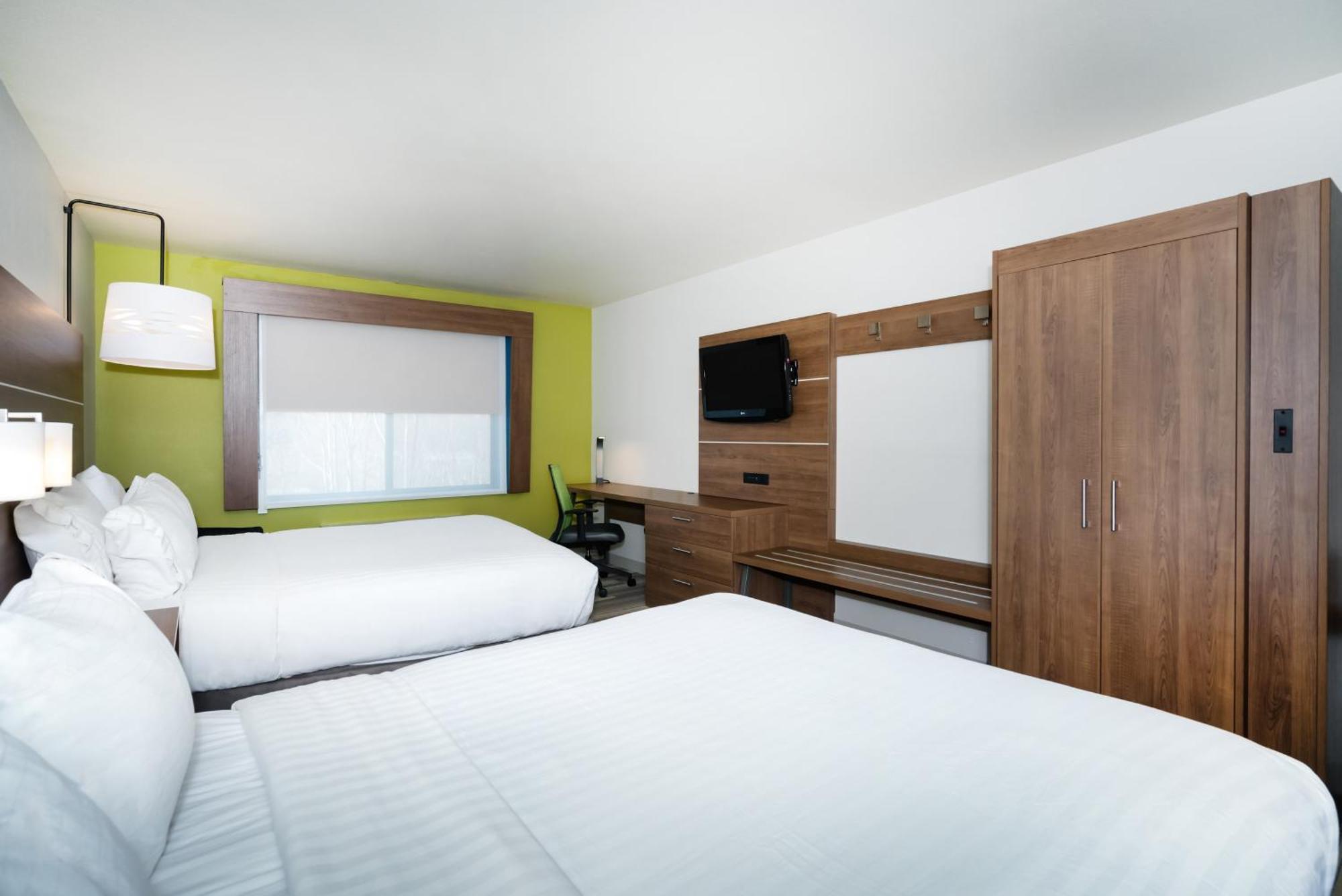 Holiday Inn Express & Suites Rocky Mount Smith Mountain Lake By Ihg Eksteriør billede
