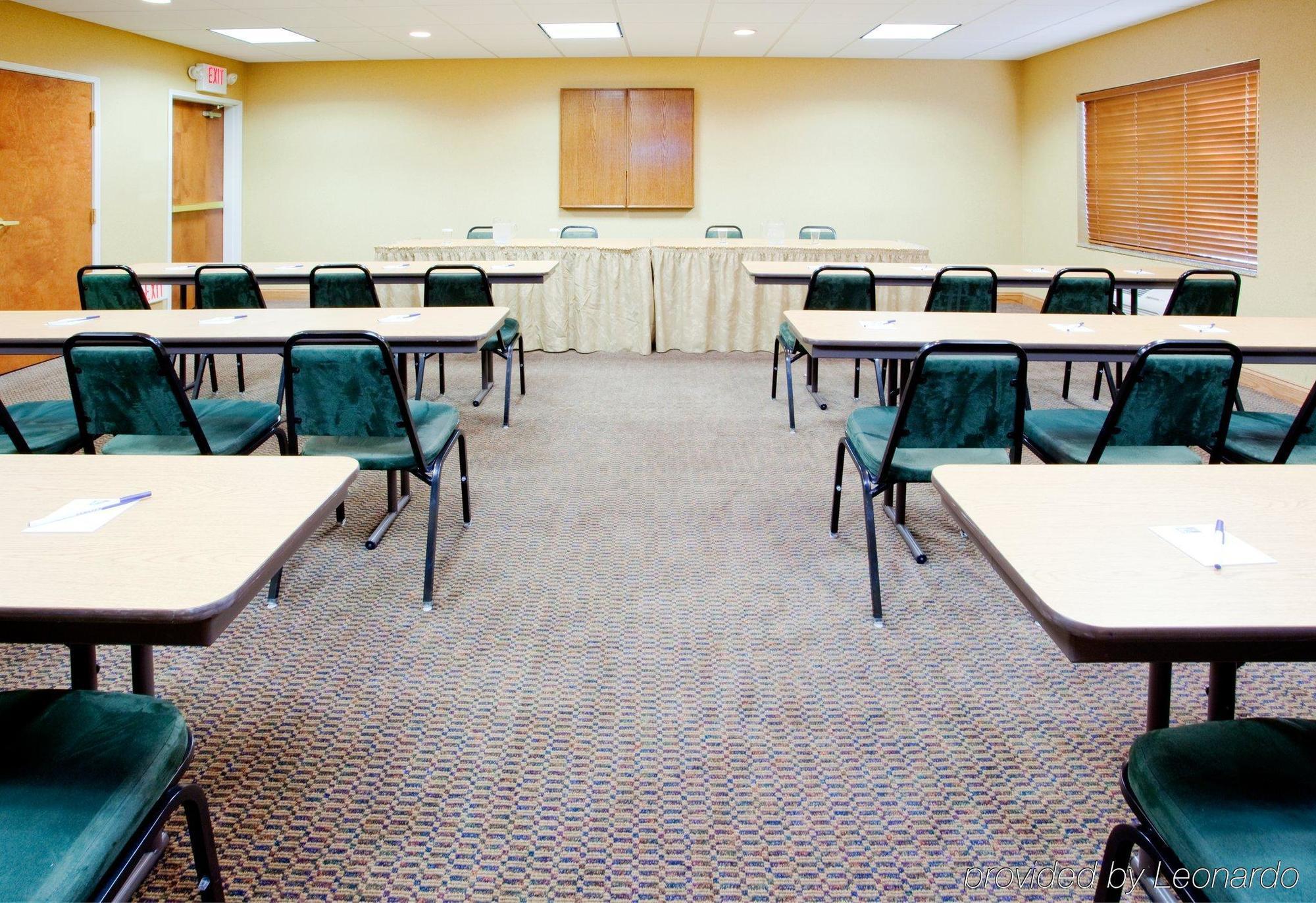 Holiday Inn Express & Suites Rocky Mount Smith Mountain Lake By Ihg Faciliteter billede