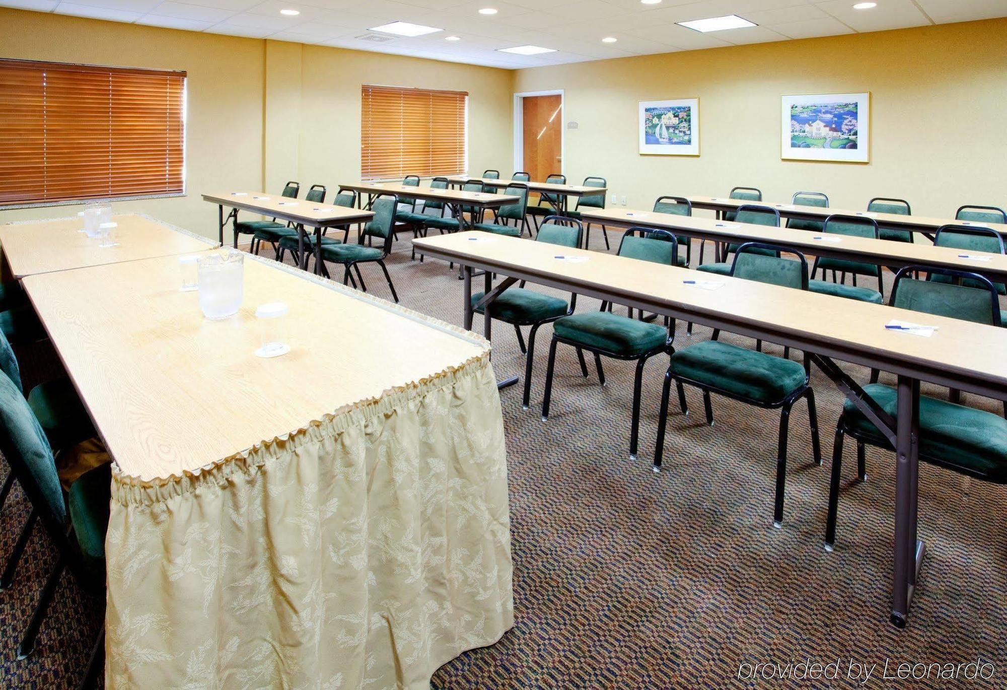 Holiday Inn Express & Suites Rocky Mount Smith Mountain Lake By Ihg Faciliteter billede